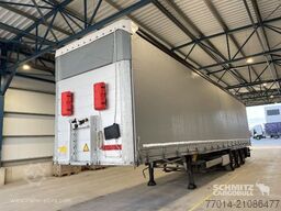 Schmitz Cargobull Curtainsider Mega