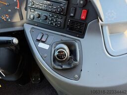 MERCEDES-BENZ Tourismo RHD-M
