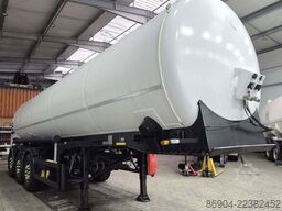 CRYOBASE GmbH gas tank semi-trailer for oxygen