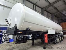 CRYOBASE GmbH gas tank semi-trailer for oxygen