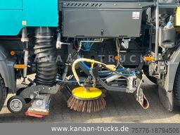 MERCEDES-BENZ 1324 Atego Johnston  VT652   120TKM  Euro6b