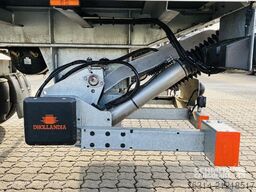 GT Trailers Trockenfrachtkoffer Standard Ladebordwand