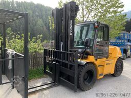 Hyundai 80D-9