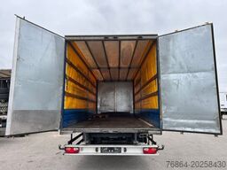 JUNGE DURCHLADER, ANHäNGER