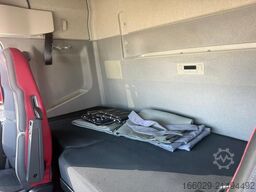 VOLVO FH 500 6x2 Container Pritsche Fassi F455 Kran