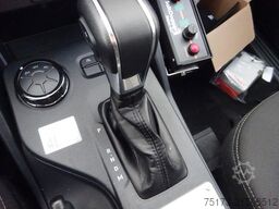 FORD Ranger XLT 4x4 DoKa AT Winterd. Streuer Schild