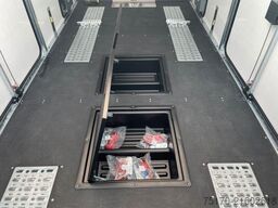 Brian James Race Transporter 7 / Länge: 6,16 m / 3.500 kg