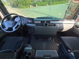 MAN TGX 26.440 EURO 6 TWINSTEER 6x2 PARK COOLING SMA