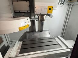 Bridgeport VMC 600 Digital 22