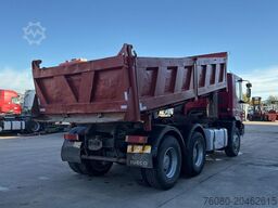 Iveco Eurotrakker 260 E 34 (POMPE MANUELLE / MANUAL P...