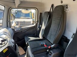 MERCEDES-BENZ ATEGO 818 L Koffer 6,10 m LBW 1 to.*AHK*EURO 6 E