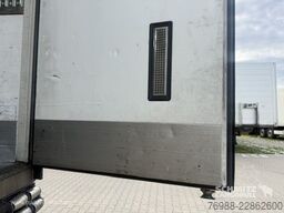 Schmitz Cargobull Tiefkühler Multitemp Trennwand