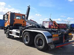Iveco Trakker 360 +Waf 20t.hooklift