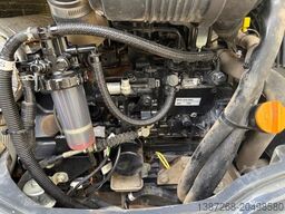 KOMATSU PC26MR-3 / 2020 BJ / 2 x Löffel