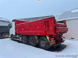 Volvo FH540 8x4 tipper w/ new dual clutch.