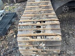 Hitachi EX165 Tracked Excavator with 2 Buckets