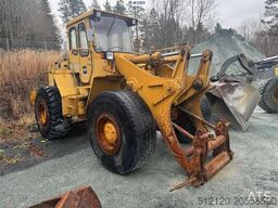 Volvo LM1240 wheel loader with snow bucket WATCH VIDEO