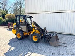 JCB 403 / 980 Stunden / Schaufel + Gabel