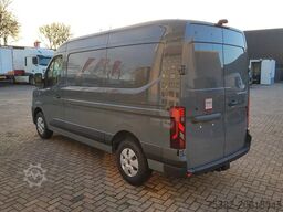 Renault Master 150.35  EURO 6  L2H2 GESLOTEN GRIJS URBA...