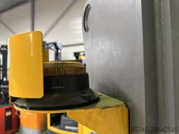 JUNGHEINRICH EJC-B 31 ( 3.1T @ 650 MM !! )