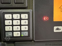 JUNGHEINRICH EZS 590 * DEMO !! NEW battery !!