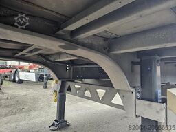 HUMBAUR HSA 2006 | SAF DISC |LIFT AXLE | GALVANISED STE...