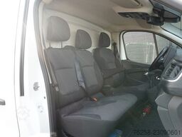 Renault Trafic 2.0 Blue dCi 130PK - Airco - Navi - Crui...