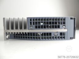 Siemens Sinamics S210 6SL3210-5HB10-4UF0 Umrichter SN:ZVM4XVM009140 0,4kW 240V~-ungebr.-