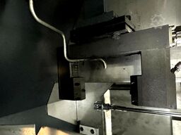 Mikron HSM 600 U + 400 U + Robot