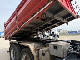 Iveco Trakker 380T45 Kipper + Kran CORMACH 6x4