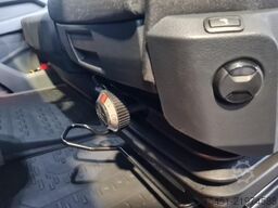 Man TGE 3.180 Kombi 9 Sitze ALU KAMERA ERGO LED NAVI LEDER Sonderumbau