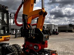 Komatsu PW138MR-11E0