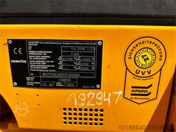 Komatsu PW138MR-11E0