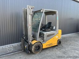 Jungheinrich EFGS30