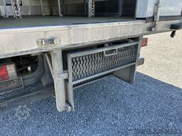 Mercedes Benz 818 Atego TK Koffer Carrier Supra
