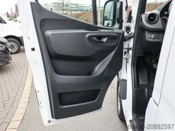 Mercedes-Benz Sprinter 317 CDI Kasten L3H2 Holz Navi Kamera