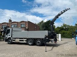IVECO Pritsche + HIAB HIDUO 228 Kran