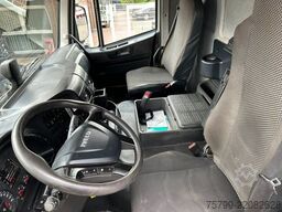 IVECO Pritsche + HIAB HIDUO 228 Kran