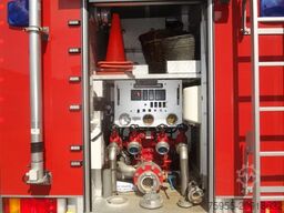 MAN LE 220C GODIVA POMP 2000 LITER TANK,MANUAL GEARBOX