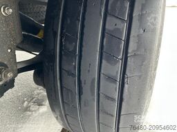 Kögel Tiefkühlkoffer Blumen