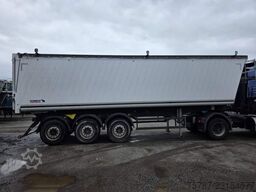 SCHMITZ CARGOBULL 49 cbm Getreidekipper, Kornschieber, Luf, Lift
