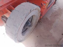 JLG E300AJ
