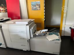 CANON V1000