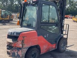 Toyota 02-8FDJF35 Dieselstapler