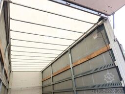 DAF CF 410 Schuifzeil + Dhollandia klep 2500 kg