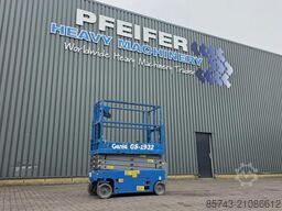 Genie GS1932 Electric, Working Height 7.8 m, 227kg Capac