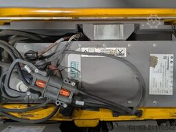 CRM Trucks & Trailers B.V. CRM Trucks & Trailers B.V. CRM Trucks & Trailers B.V.