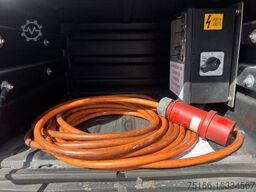 MERCEDES-BENZ ATEGO 1224 L Kühlkoffer 7,40 m LBW 1,5 to.*KLIMA