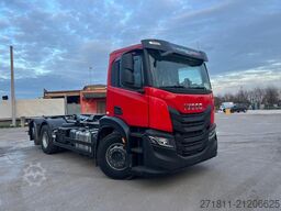 IVECO IVECO X-WAY AD260 SCARRABILE