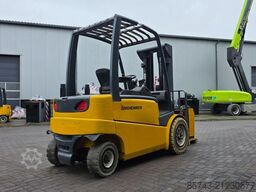 Jungheinrich EFG535 Electric, Lifting Height 4700mm, Freelift 1